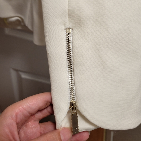 Cropped Women Jacket - Picture 7 of 8